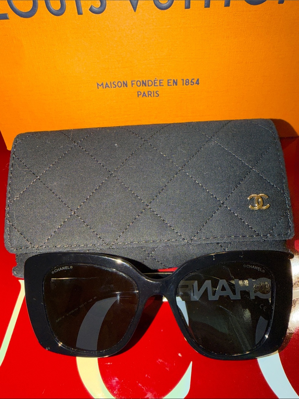 CHANEL Black Cat-Eye Sunglasses with Quilted Black Case